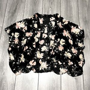 TALULA floral kimono